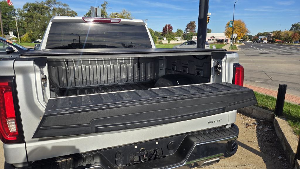 2019 GMC Sierra Image 8