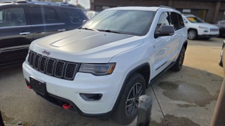 Image for 2017 Jeep Grand Cherokee Trailhawk ID: 7712341