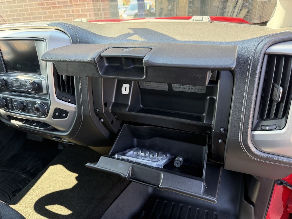 2016 GMC Sierra Image 15