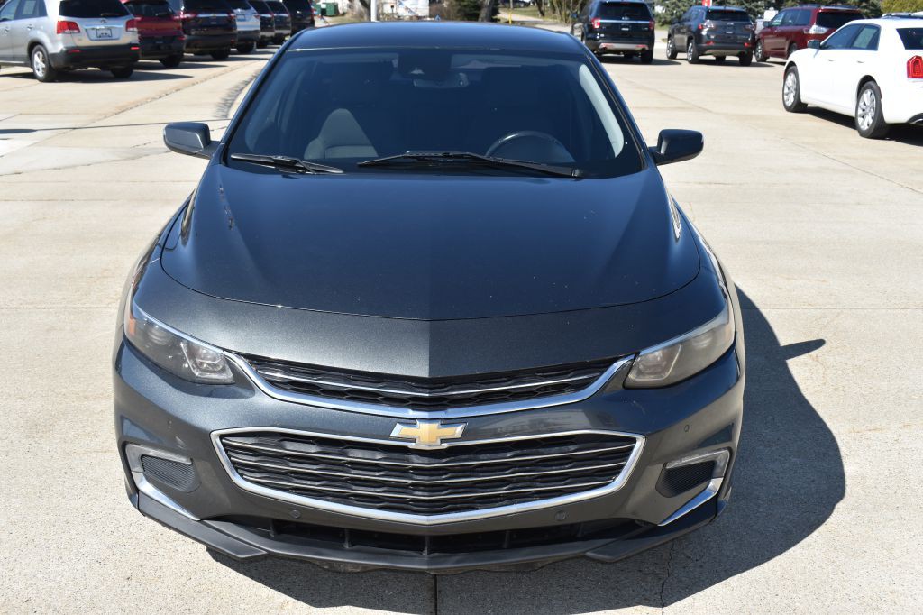 2016 Chevrolet Malibu Image 8