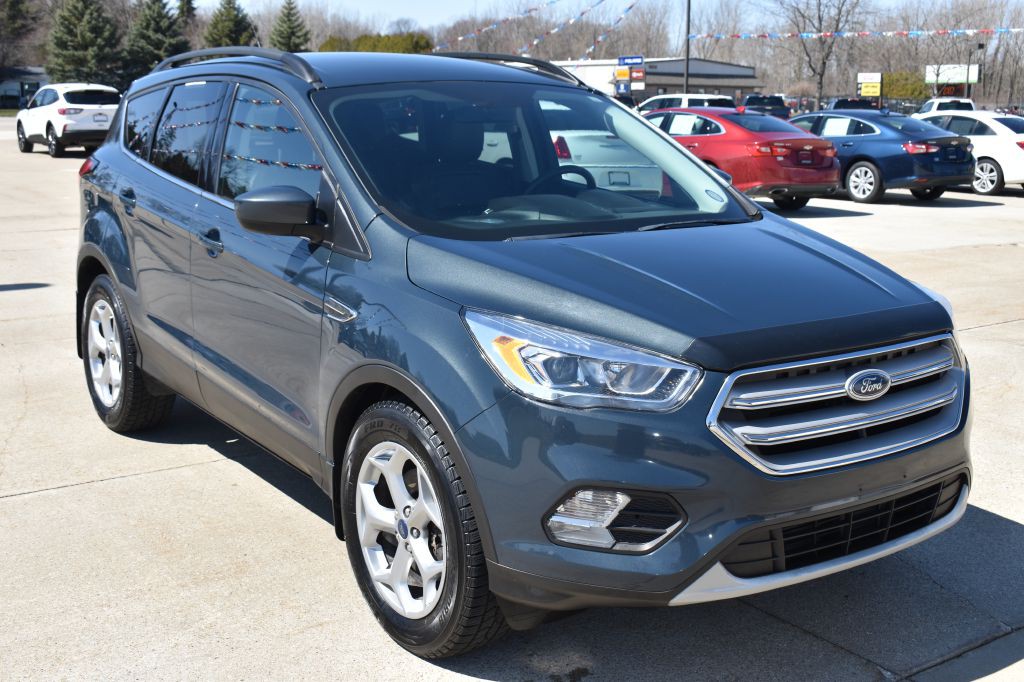 2019 Ford Escape Image 1