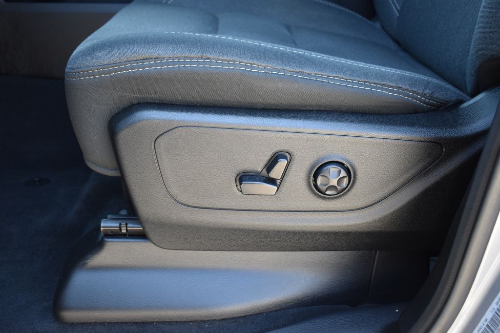 2019 RAM 1500 Image 11