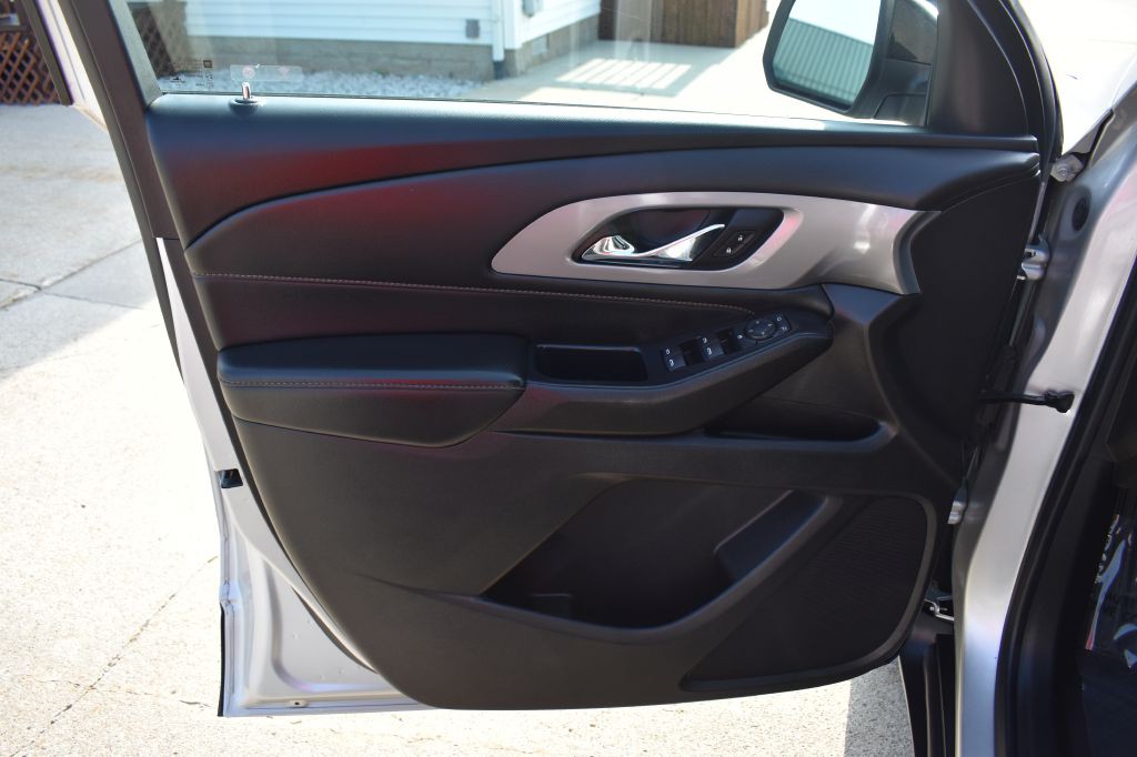 2021 Chevrolet Traverse Image 10
