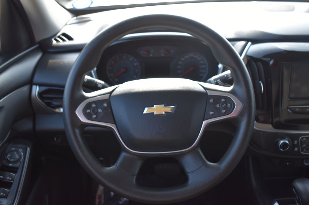 2021 Chevrolet Traverse Image 15