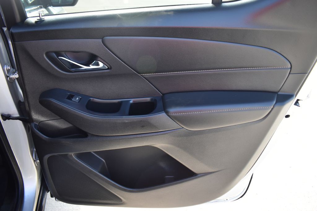 2021 Chevrolet Traverse Image 21