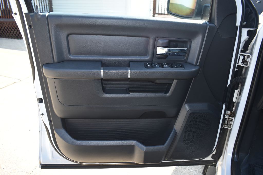 2012 Dodge Ram 1500 Image 10