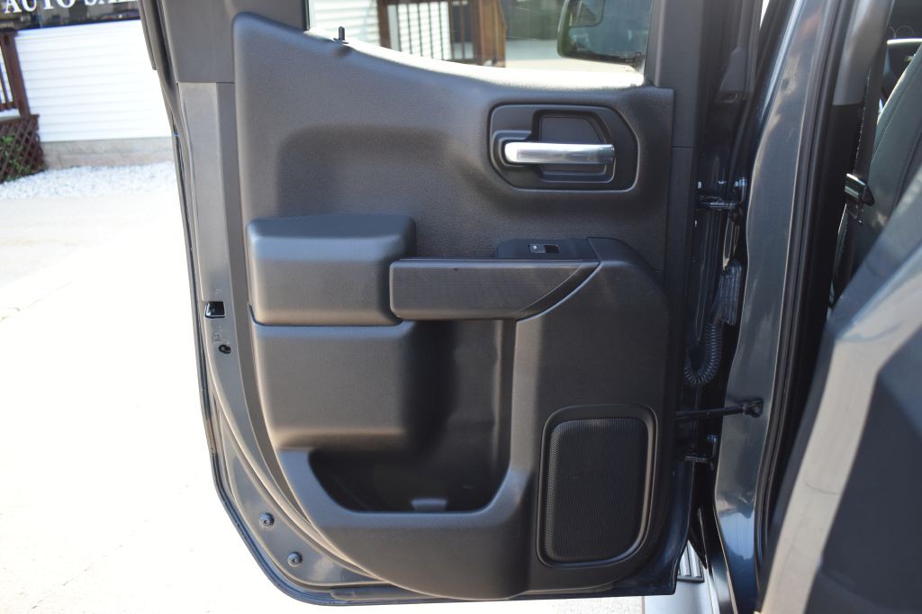 2019 Chevrolet Silverado 1500 Image 16