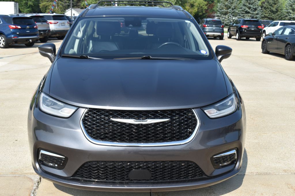2021 Chrysler Pacifica Image 9