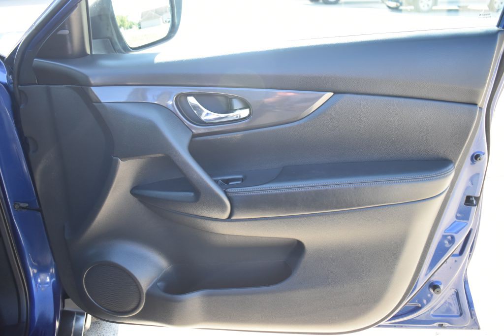 2020 Nissan Rogue Image 20