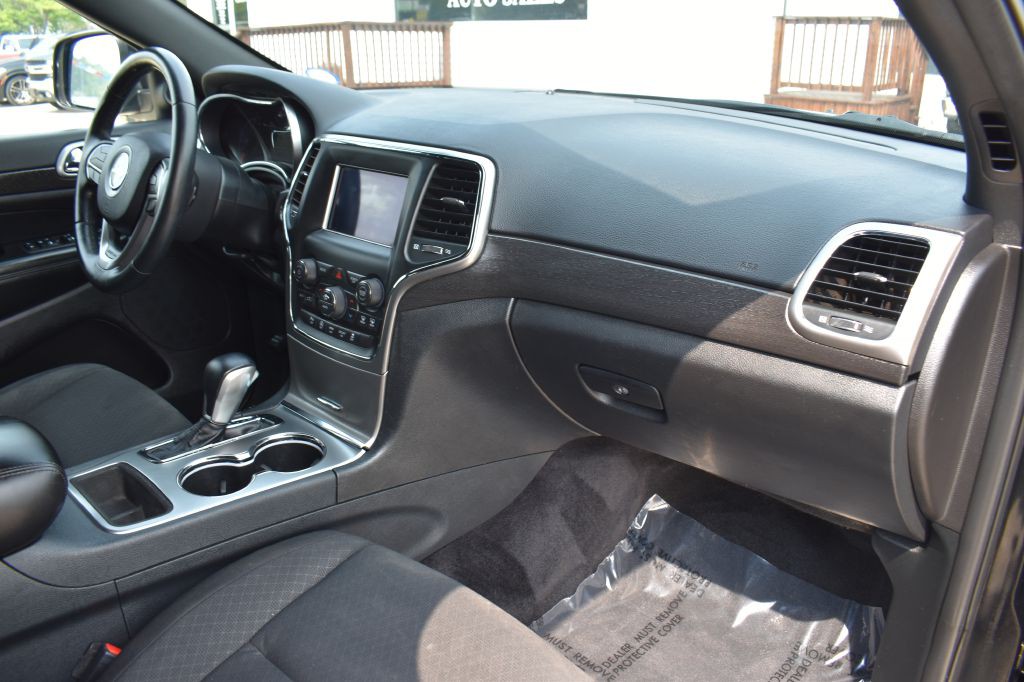 2018 Jeep Grand Cherokee Image 23