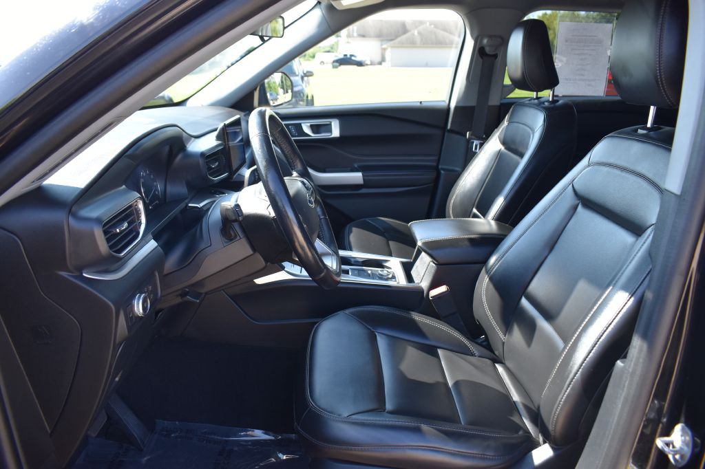 2022 Ford Explorer Image 13
