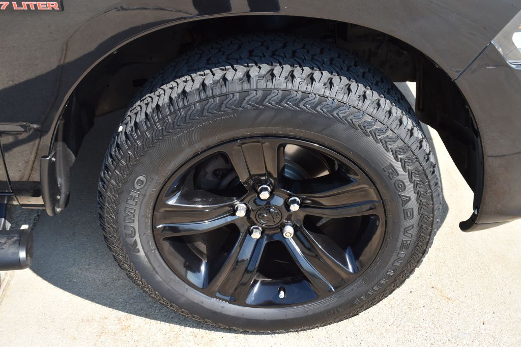 2016 RAM 1500 Image 9