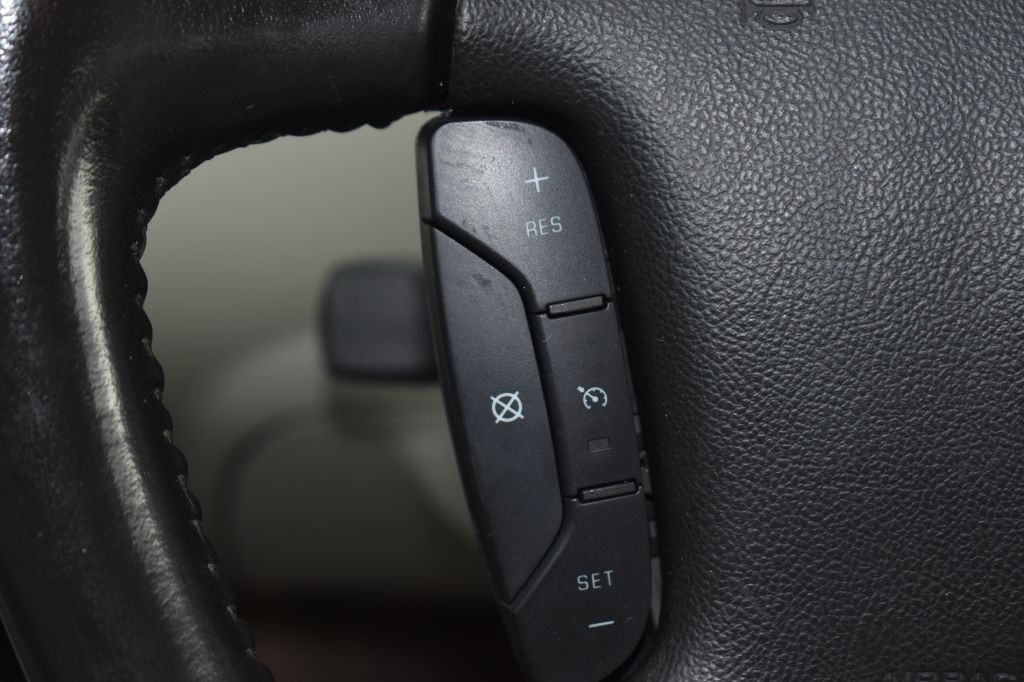 2010 Chevrolet Impala Image 18