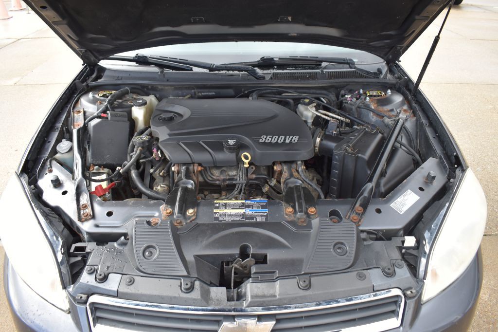 2010 Chevrolet Impala Image 24