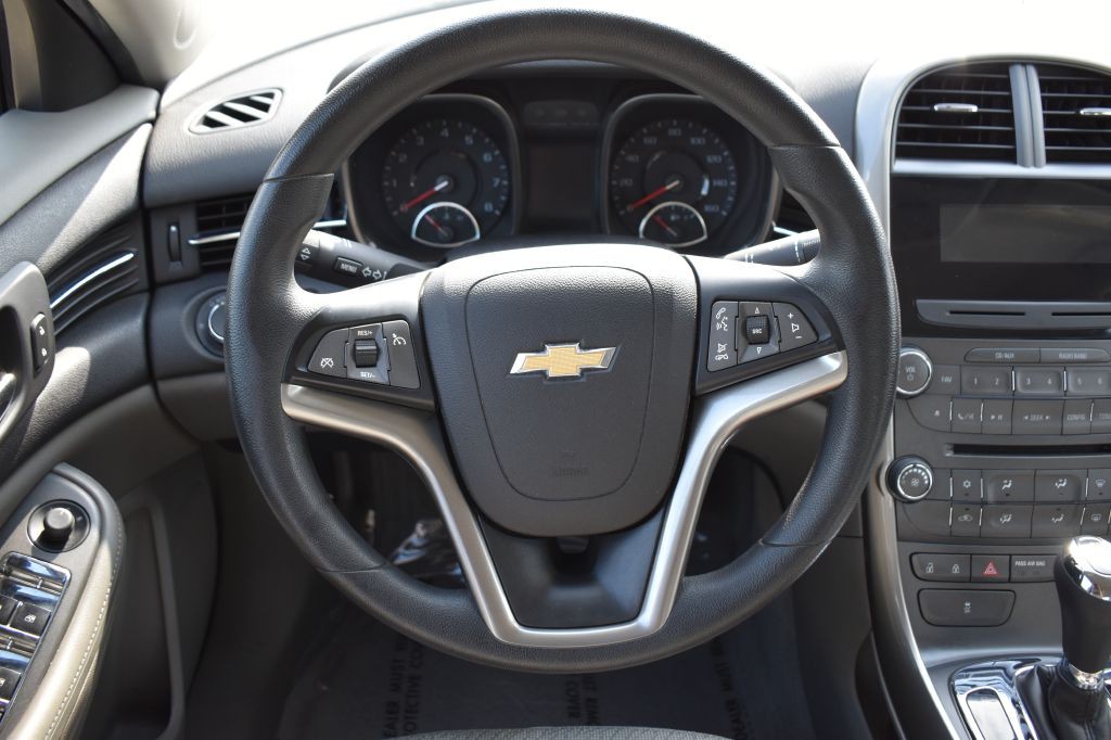 2013 Chevrolet Malibu Image 15