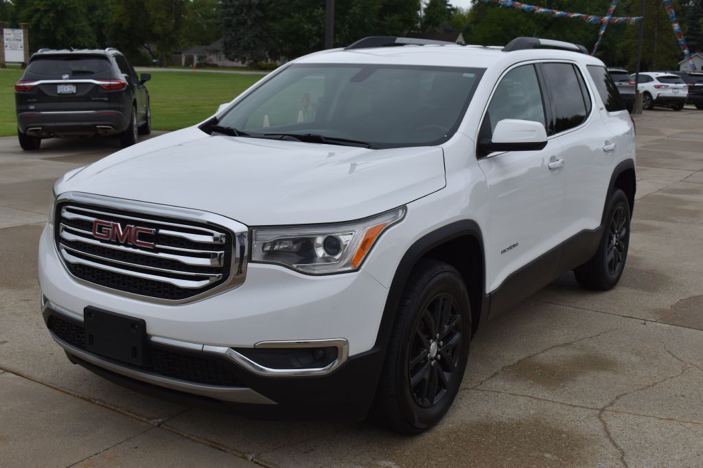 2019 GMC Acadia Image 3