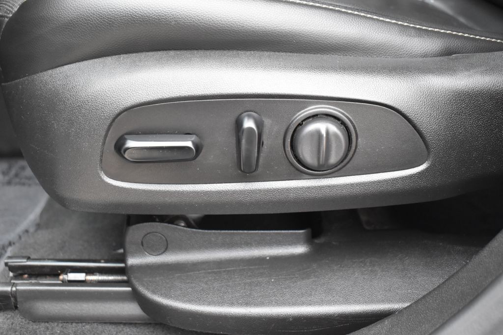2019 GMC Acadia Image 14