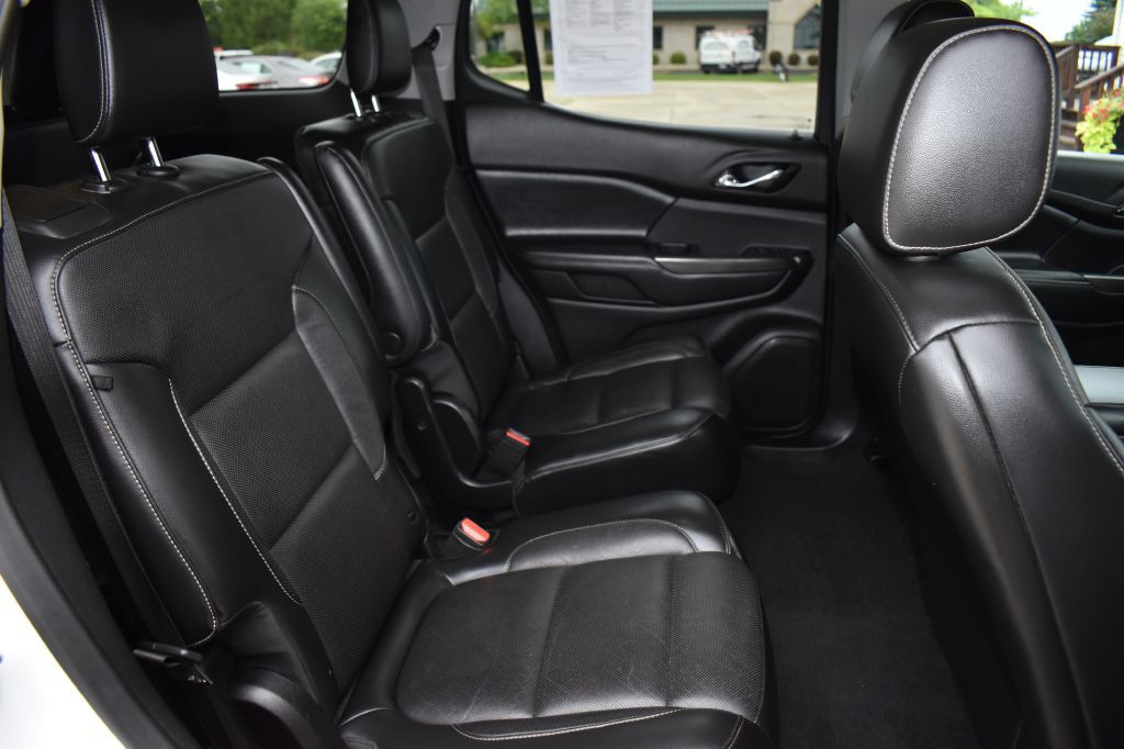 2019 GMC Acadia Image 35