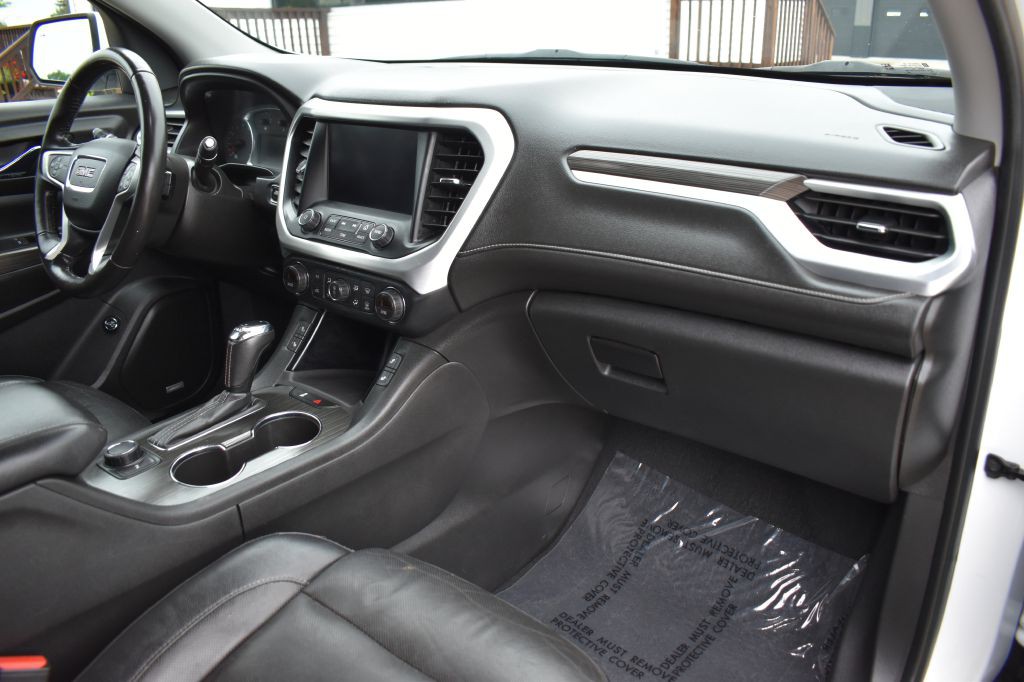 2019 GMC Acadia Image 40