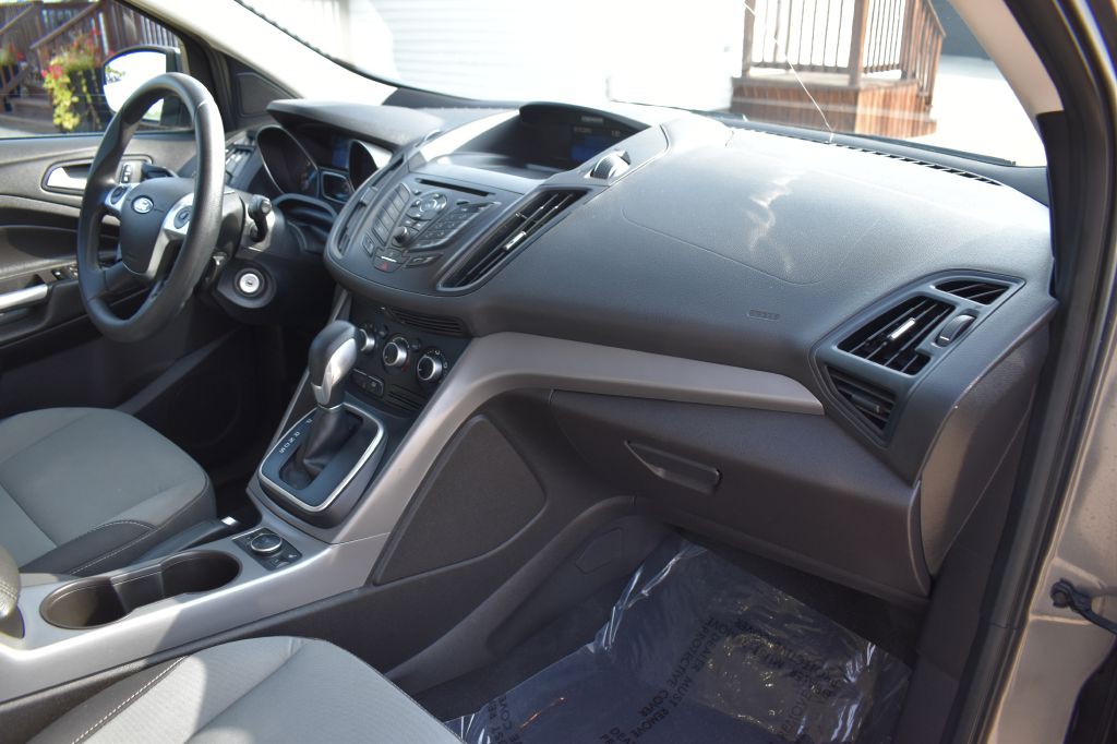 2013 Ford Escape Image 28