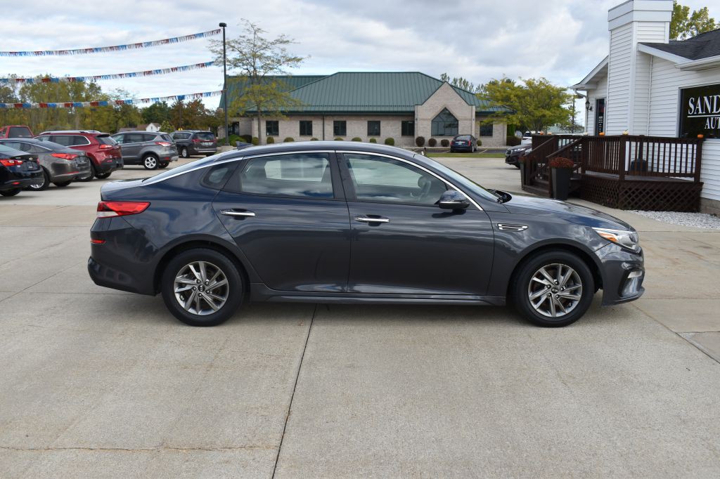 2019 Kia Optima Image 3