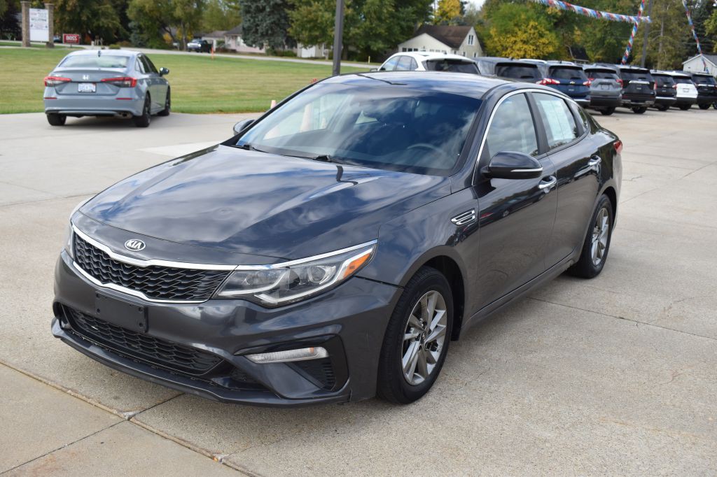 2019 Kia Optima Image 8