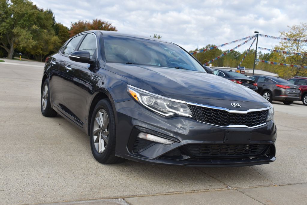 2019 Kia Optima Image 9
