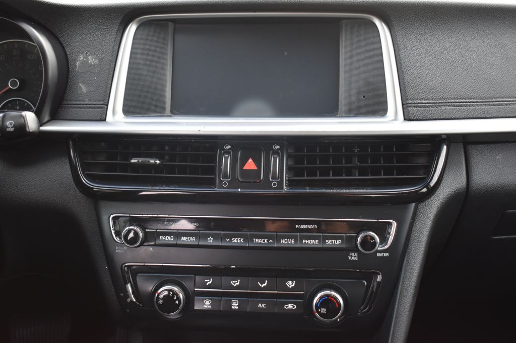 2019 Kia Optima Image 16