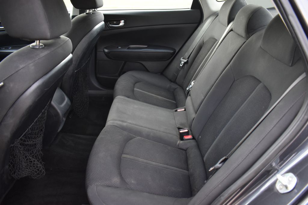 2019 Kia Optima Image 22