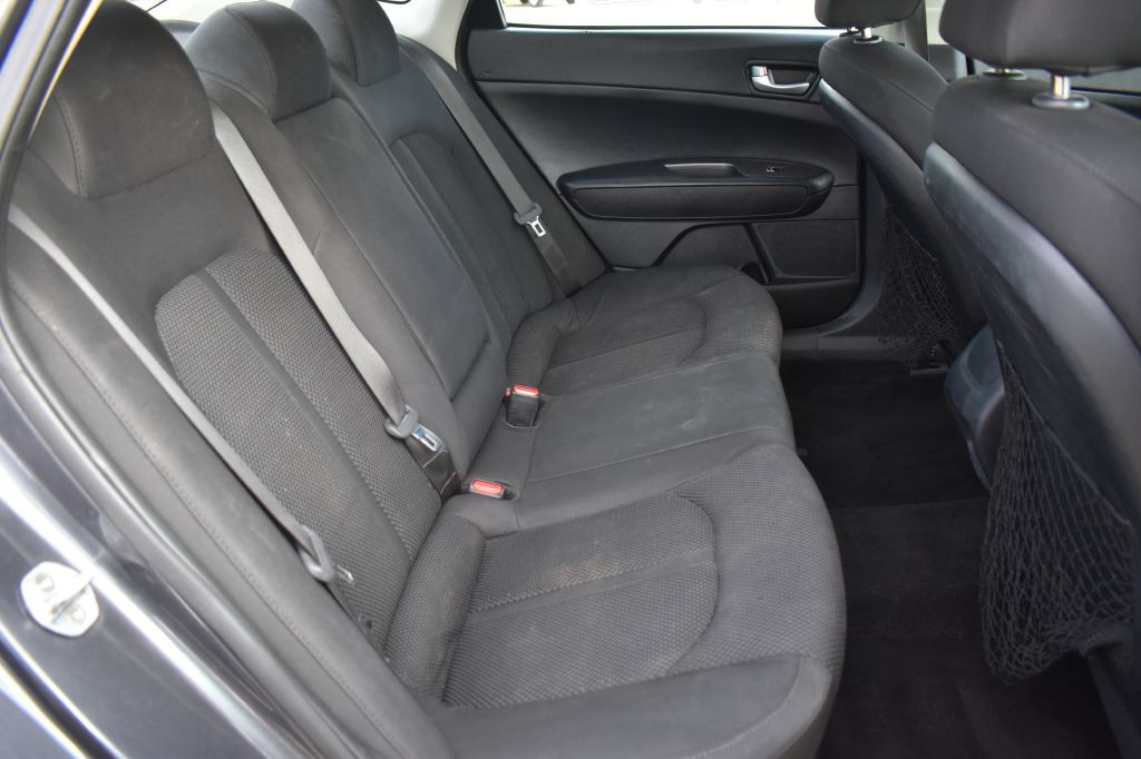 2019 Kia Optima Image 24