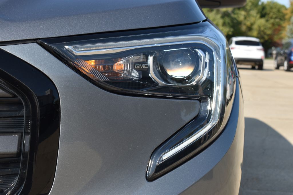 2020 GMC Terrain Image 9