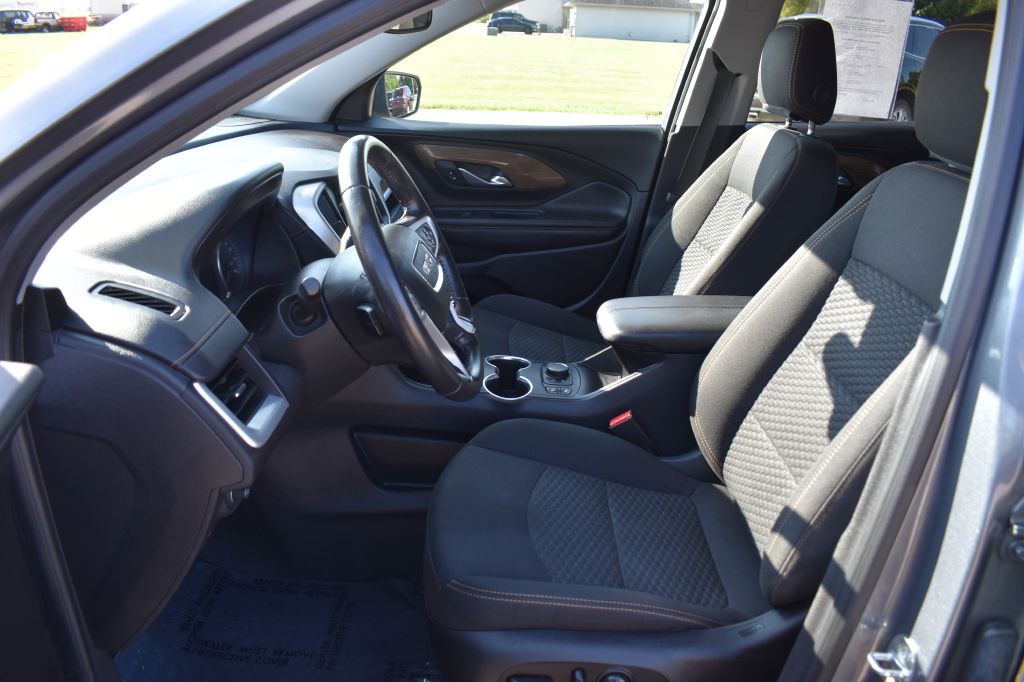 2020 GMC Terrain Image 16