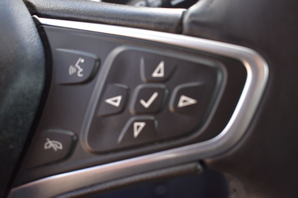 2017 Chevrolet Malibu Image 19