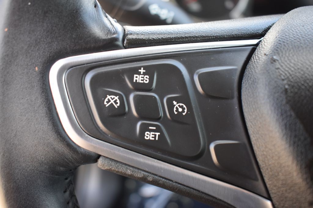 2017 Chevrolet Malibu Image 20