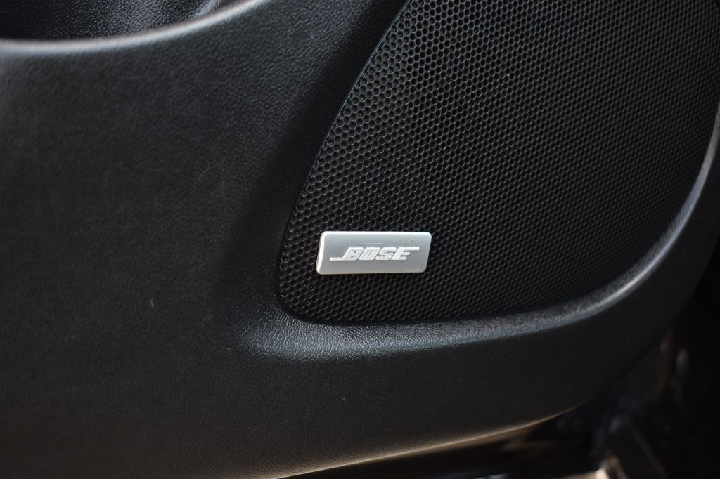 2017 Chevrolet Malibu Image 21