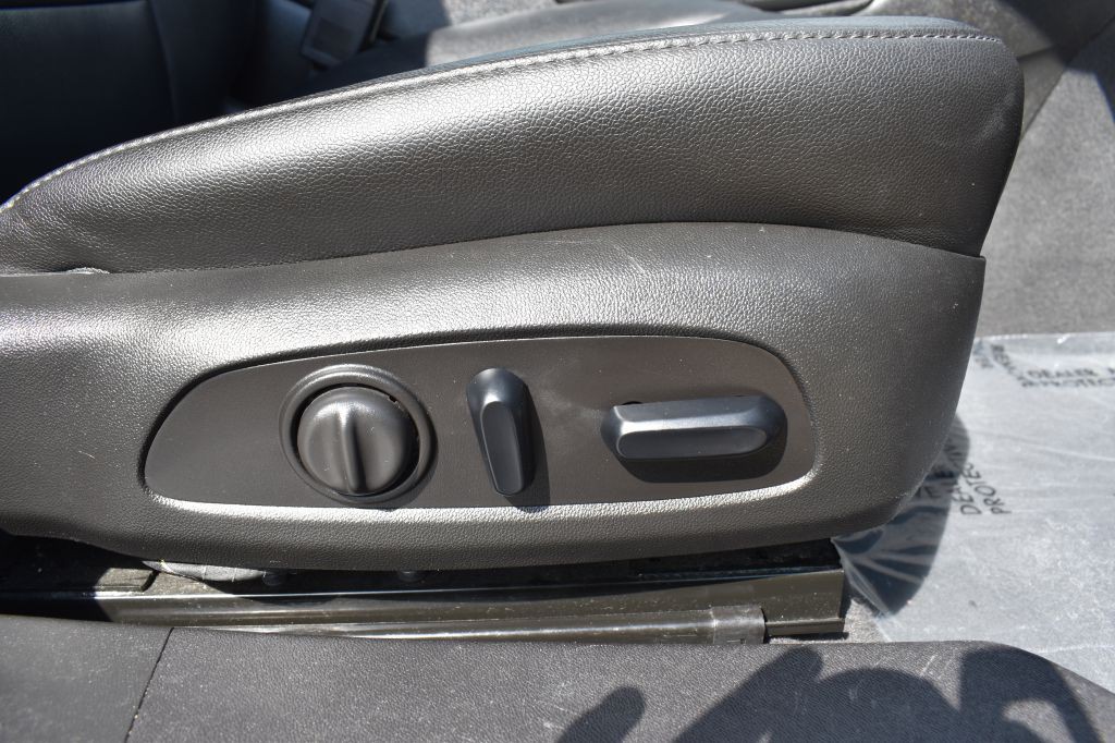 2017 Chevrolet Malibu Image 31