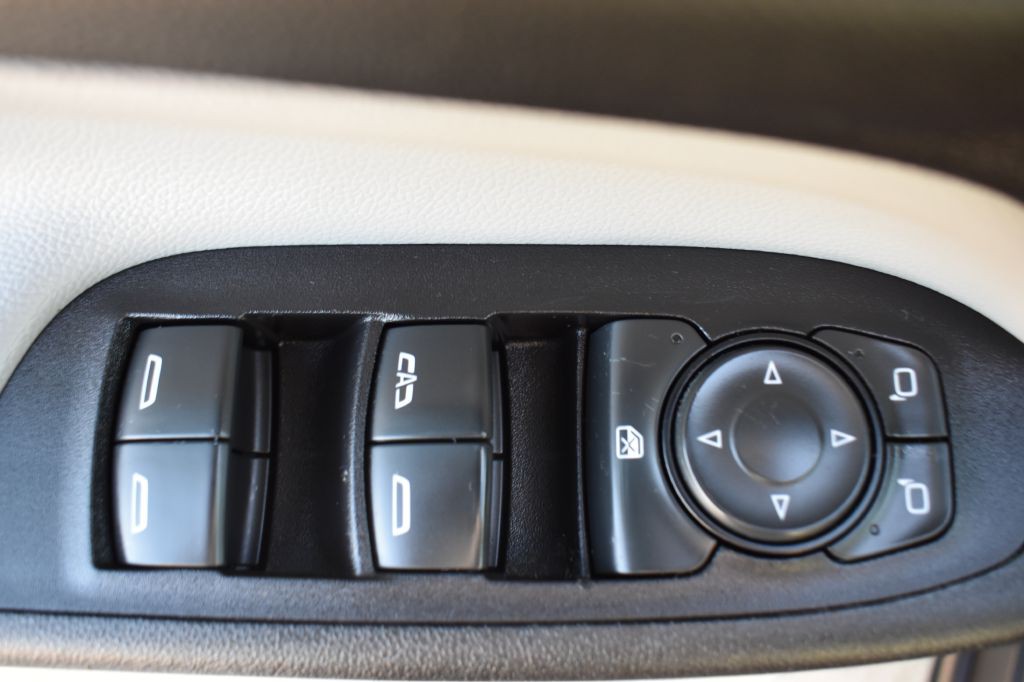 2020 Chevrolet Equinox Image 13