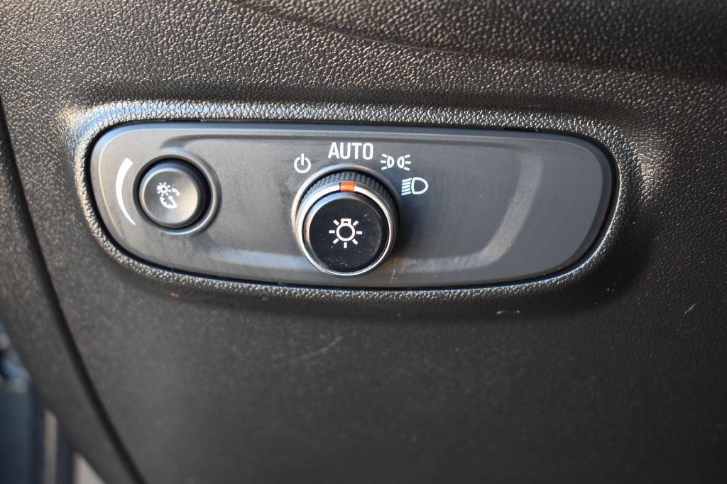 2020 Chevrolet Equinox Image 22