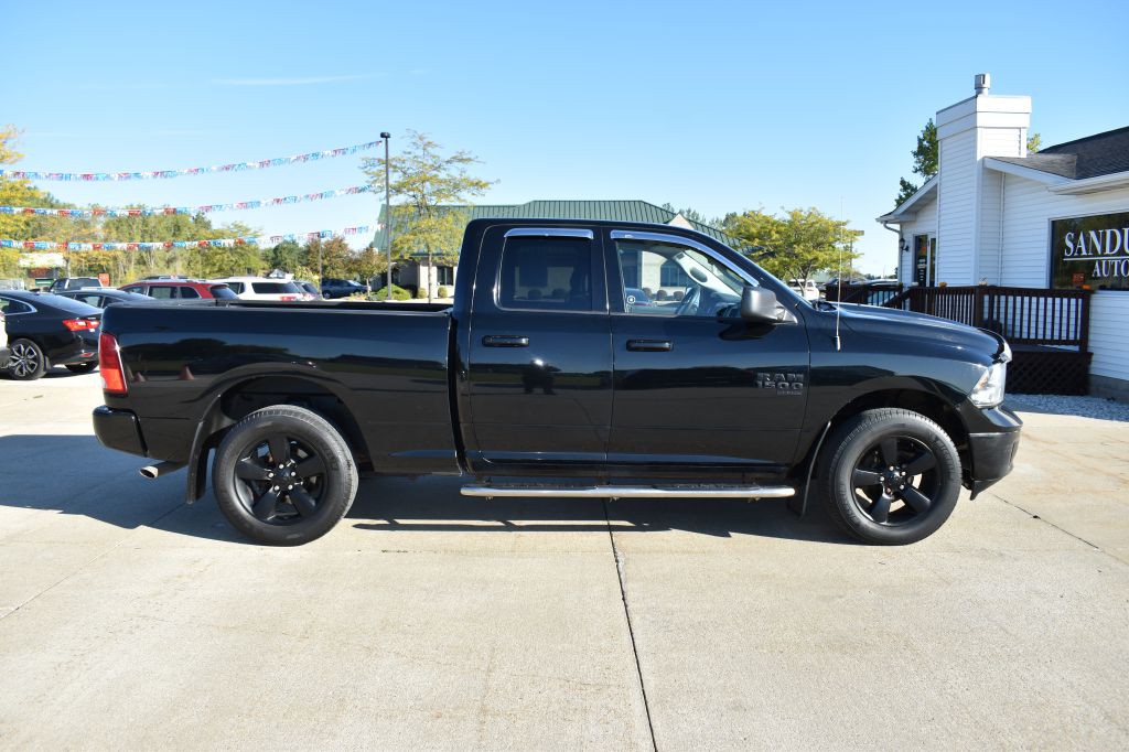 2019 RAM 1500 Image 3