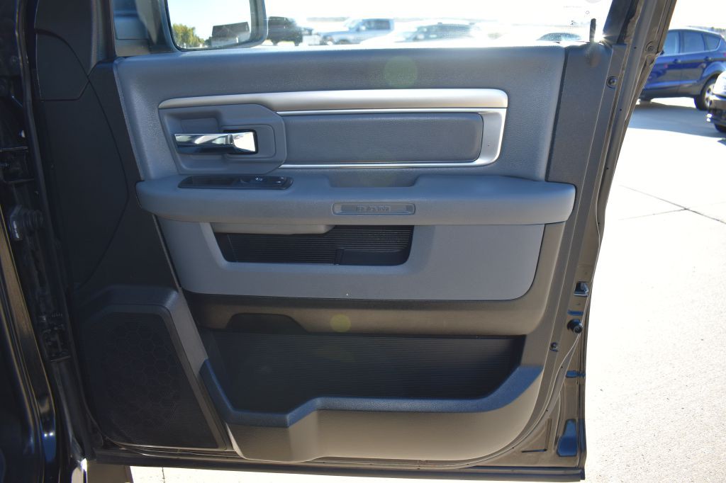 2019 RAM 1500 Image 27