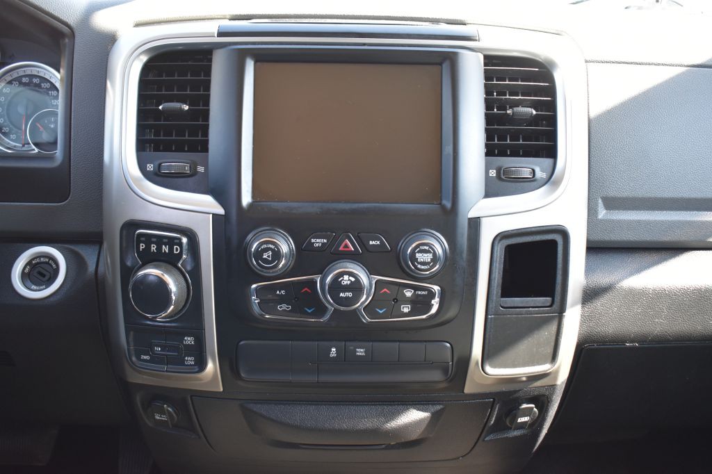 2017 RAM 1500 Image 16