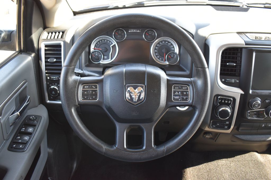 2017 RAM 1500 Image 19