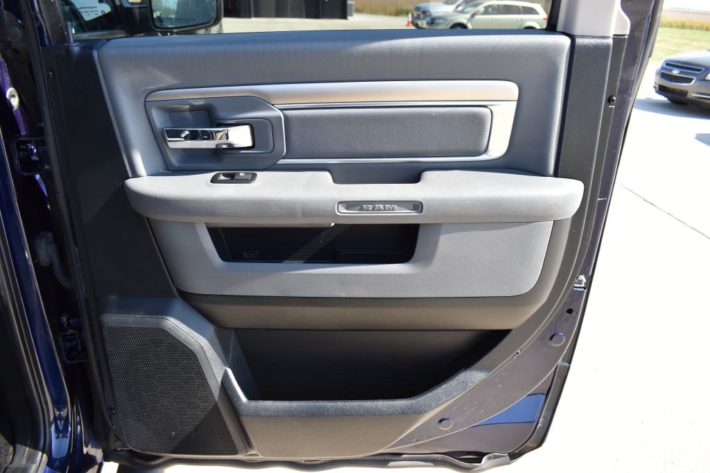 2017 RAM 1500 Image 26