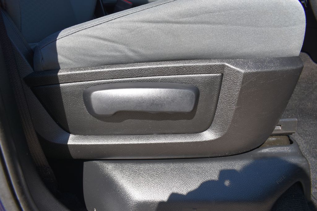 2017 RAM 1500 Image 30