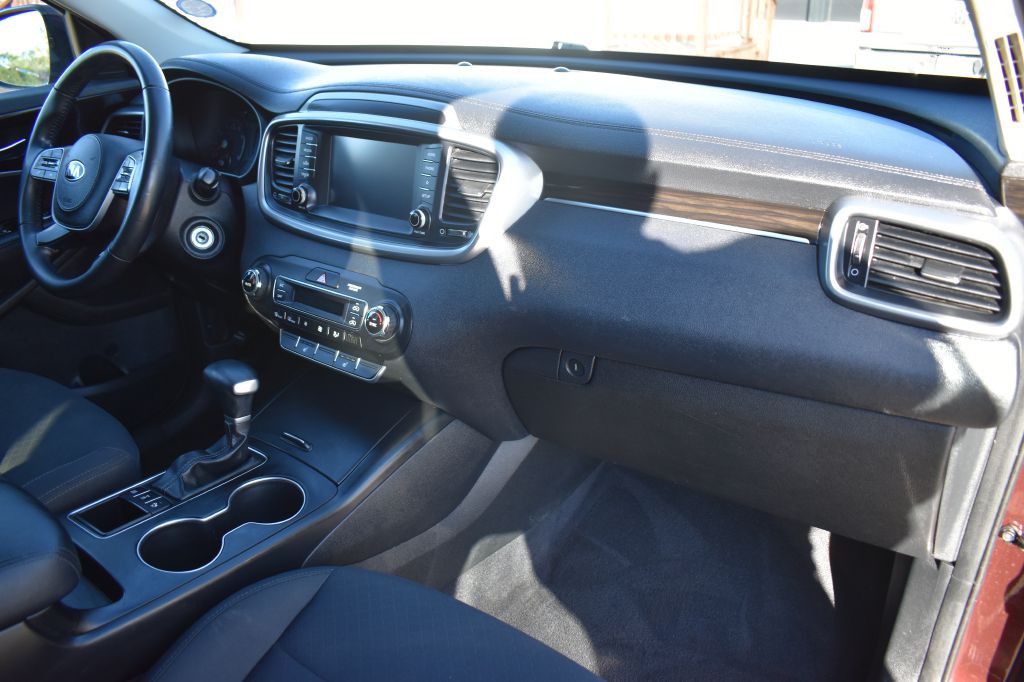 2020 Kia Sorento Image 32