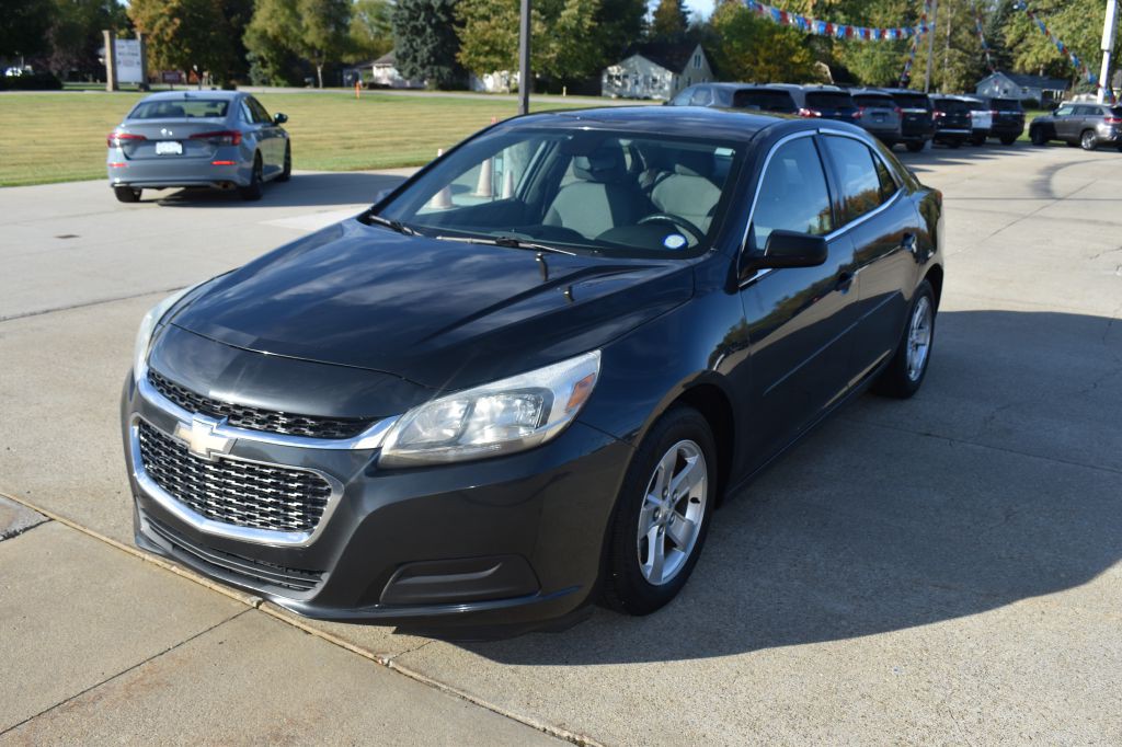 2015 Chevrolet Malibu Image 9