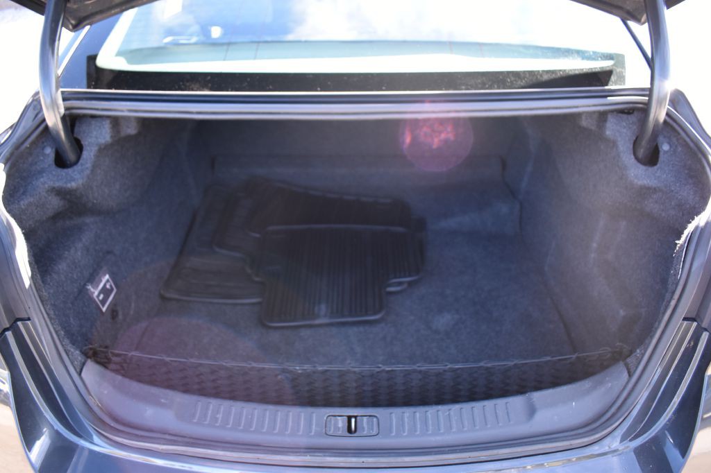 2015 Chevrolet Malibu Image 26