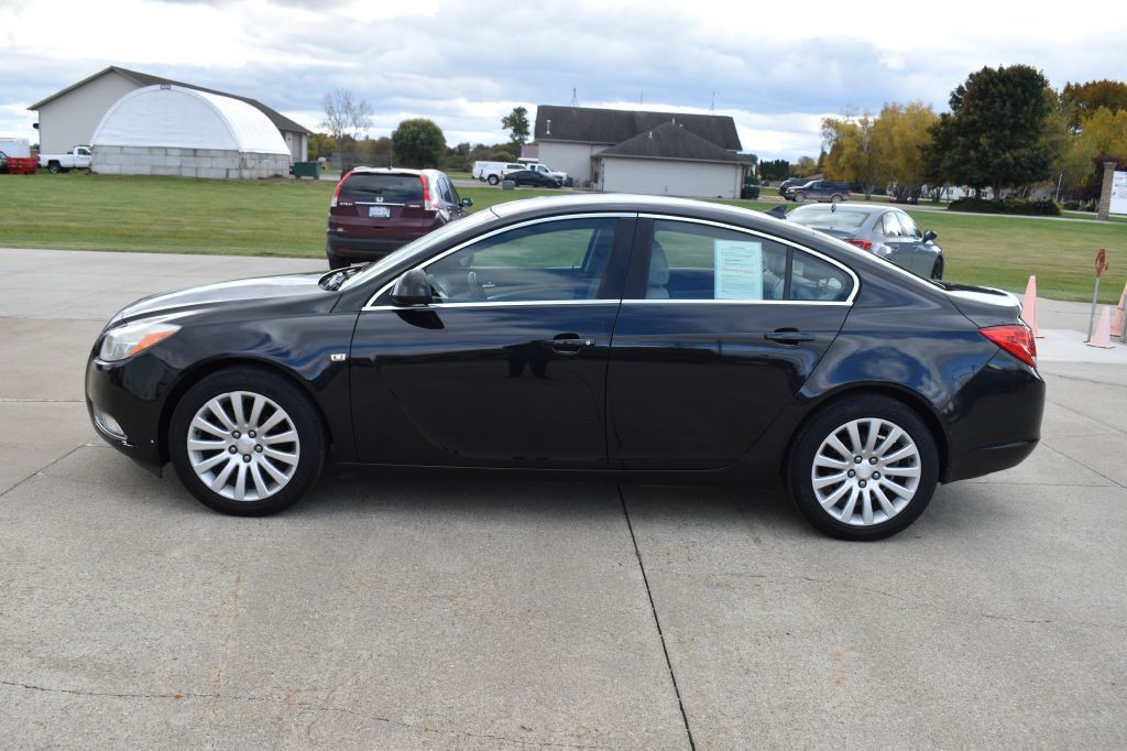 2011 Buick Regal Image 8