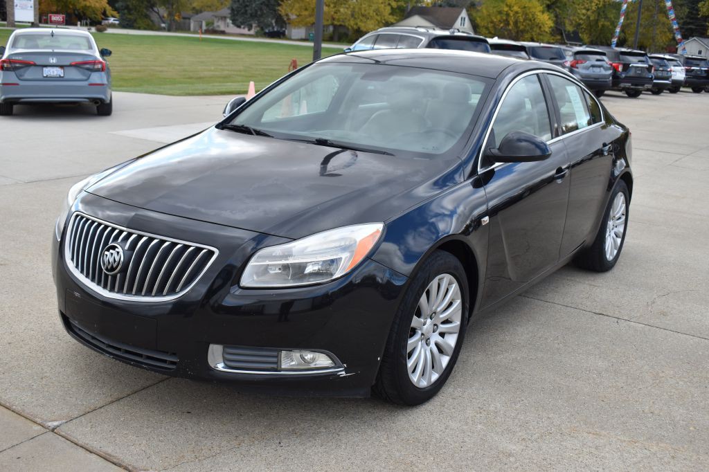 2011 Buick Regal Image 9