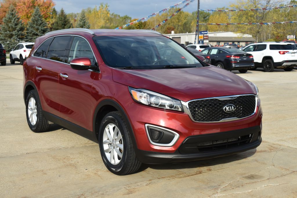 2017 Kia Sorento Image 1